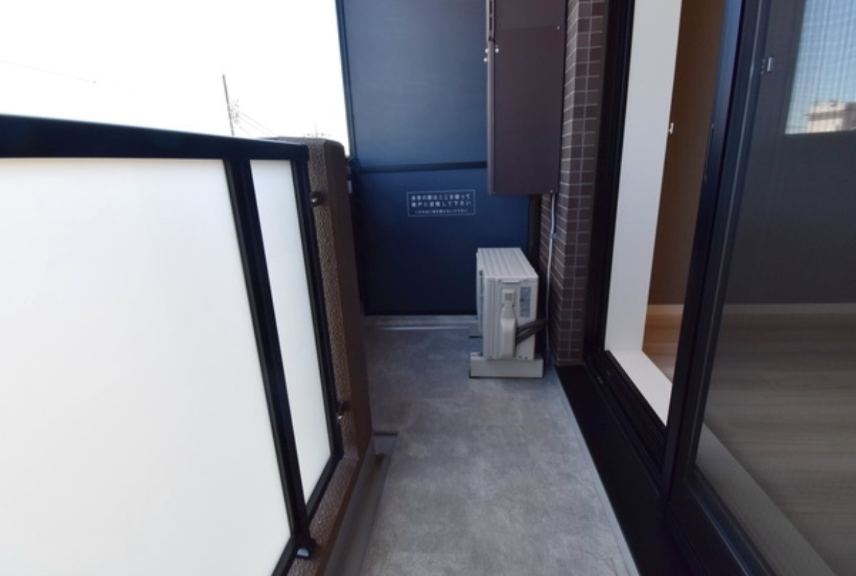 ミュプレ梅丘のバルコニー