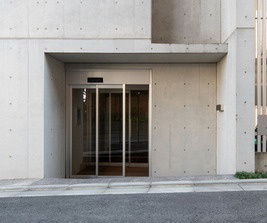 ヴィラ・ハーモニー不動前のエントランス