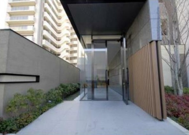 ベルファース目黒のエントランス