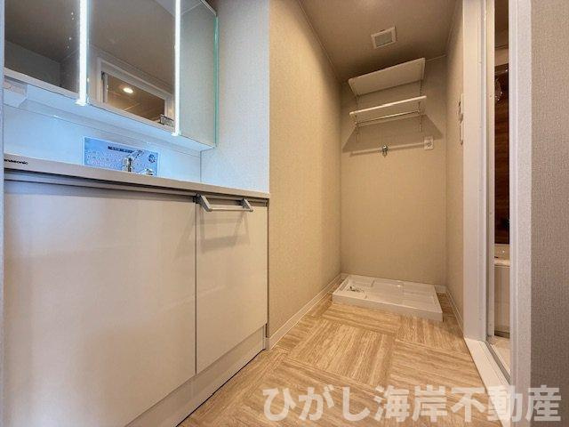 茅ヶ崎ガーデンハウスの脱衣所|新規リフォーム完了！　脱衣スペース