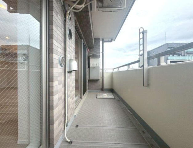 ゼファー月島のバルコニー