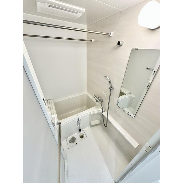 ネオアーバンレジデンス方南町の浴室