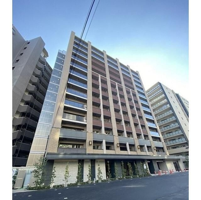 クレヴィア新宿若松町の外観