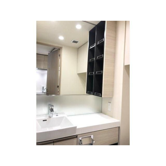 クレヴィア新宿若松町の洗面所