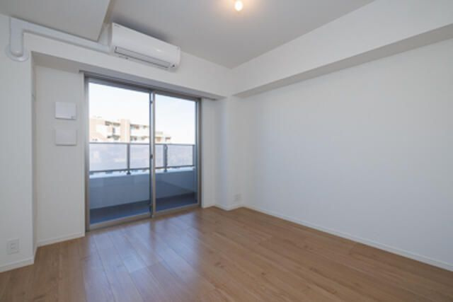 オアーゼ新宿西落合レジデンスの居間・リビング