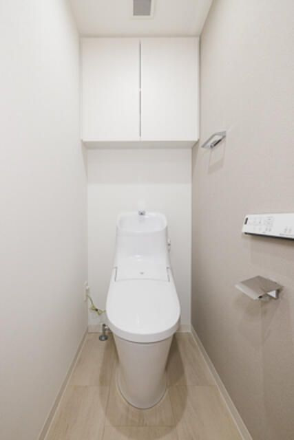 オアーゼ新宿西落合レジデンスのトイレ