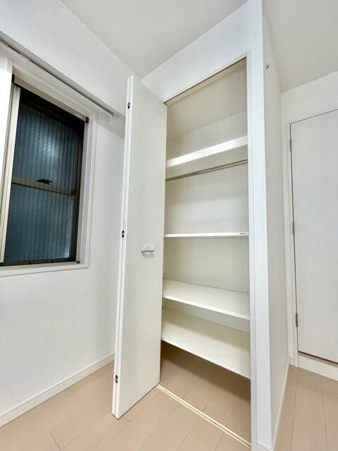 レジディア上落合の収納