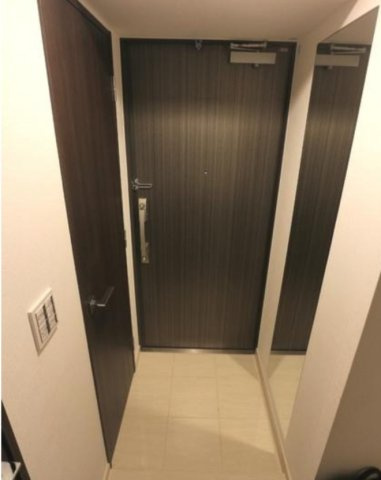 コンフォリア世田谷上馬の玄関|※別部屋 参考写真
