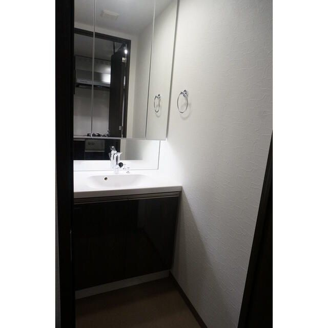 コンフォリア世田谷上馬の洗面所