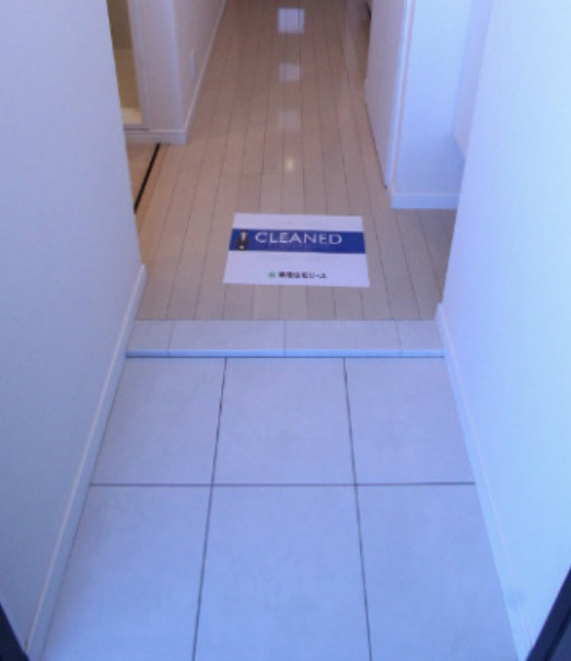 コンフォリア本所吾妻橋の玄関