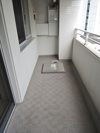 セイワパレス新梅田のバルコニー