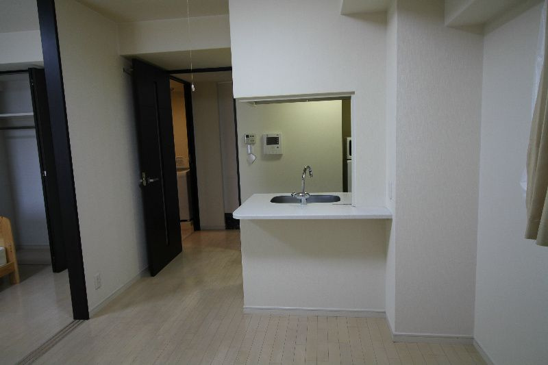 セイワパレス新梅田の居間・リビング