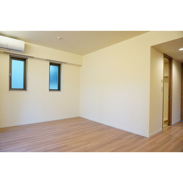 世田谷区宮坂１丁目の賃貸マンションの洋室