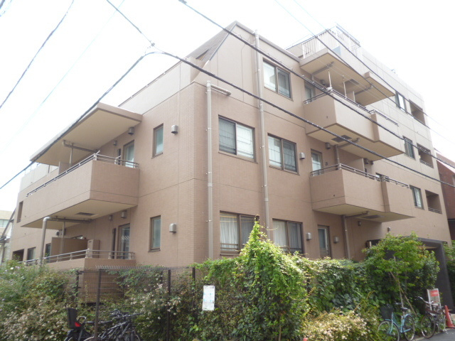 港区三田２丁目の賃貸マンション