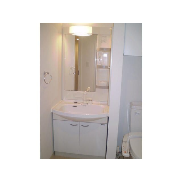 コンフォリア麻布台の洗面所