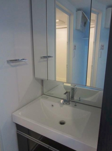 渋谷区恵比寿１丁目の賃貸マンションの洗面所