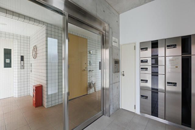 フォーフロントのその他