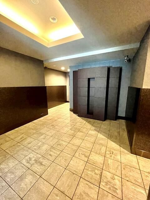 レジディア幡ヶ谷のロビー