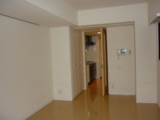 レジディア幡ヶ谷の居間・リビング