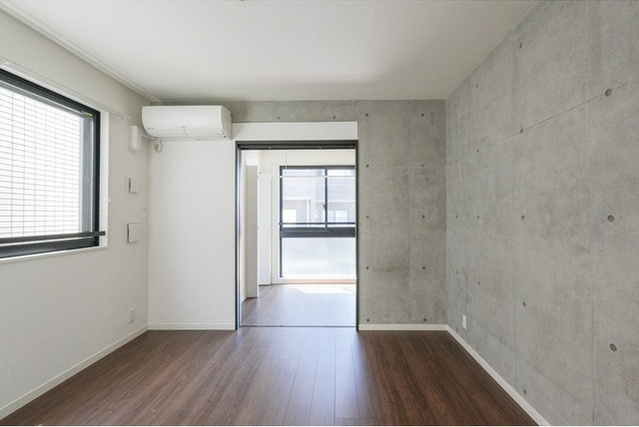 ウェルスクエアイズム西小山の居間・リビング