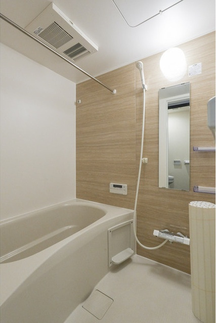 ウェルスクエアイズム西小山の浴室