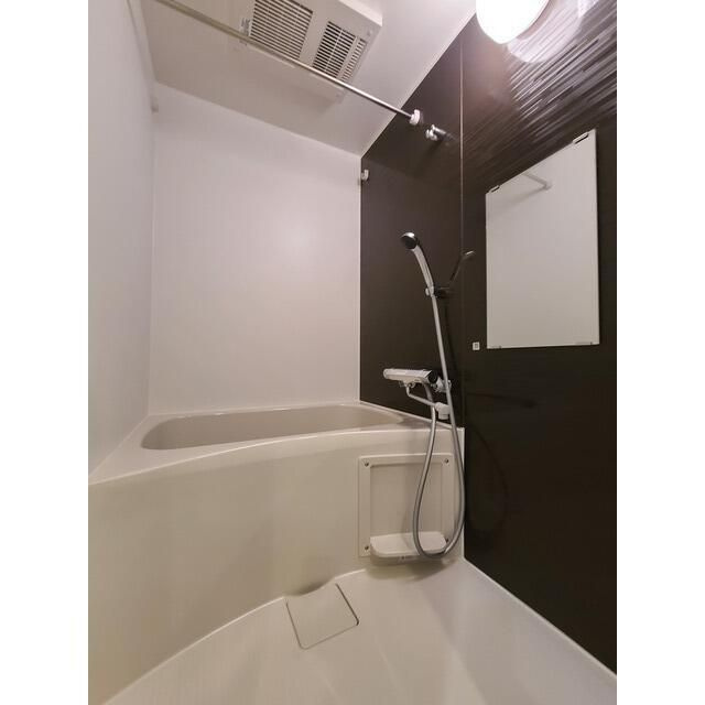 ＡＧＲＡＴＩＯ目黒諏訪山の浴室