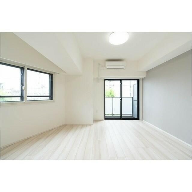 ＡＲＫＭＡＲＫ上北沢の居間・リビング