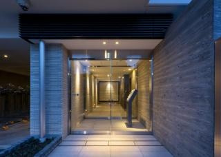 レジデンス清澄白河スクエアのエントランス