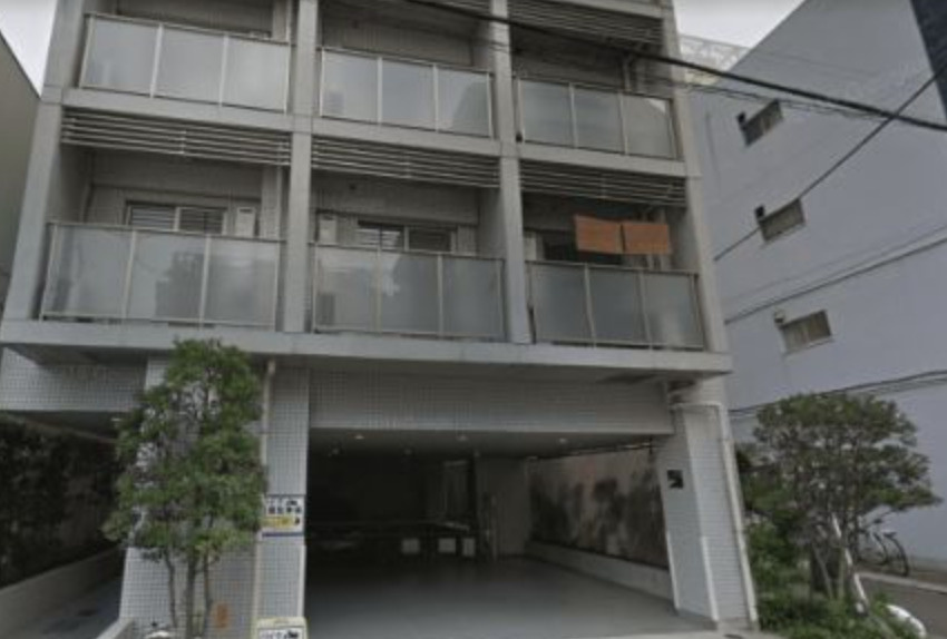 カスタリア菊川のエントランス