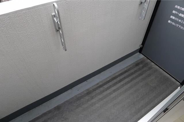 ステージグランデ大森アジールコートのバルコニー