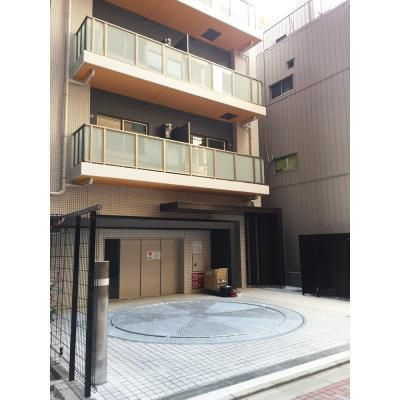 サンウッド東日本橋フラッツの駐車場