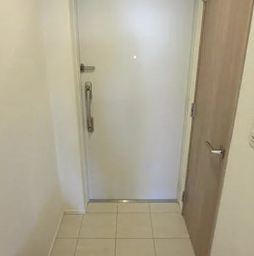 サンウッド東日本橋フラッツの玄関