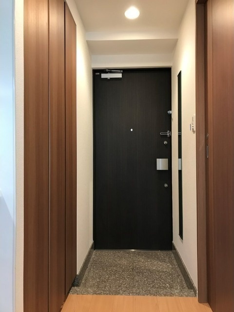 恵比寿三田レジデンスの玄関