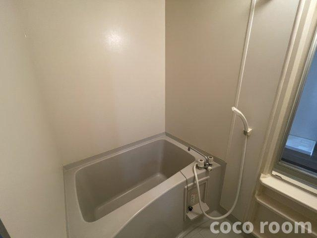 ビバーチェ　Iの浴室