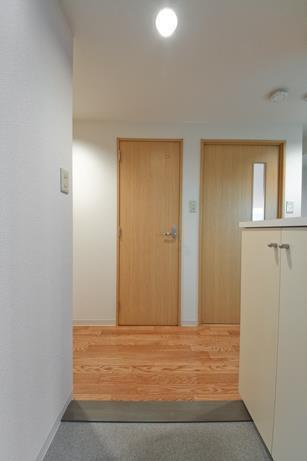 府中市寿町３丁目の賃貸マンションの内装