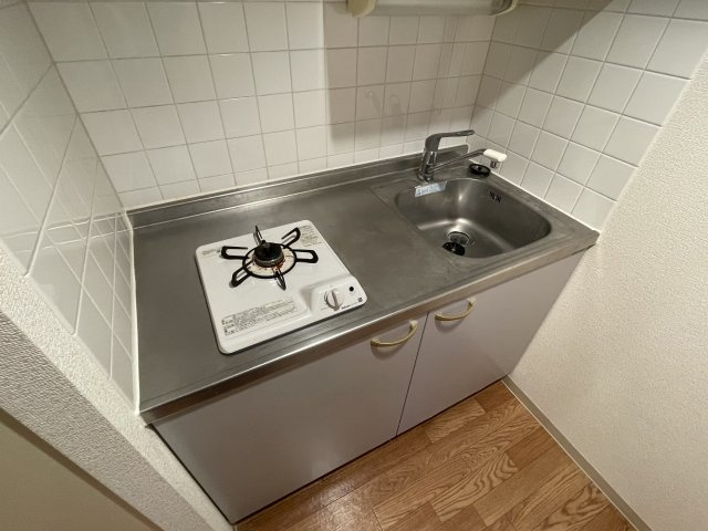 府中市寿町３丁目の賃貸マンションのキッチン