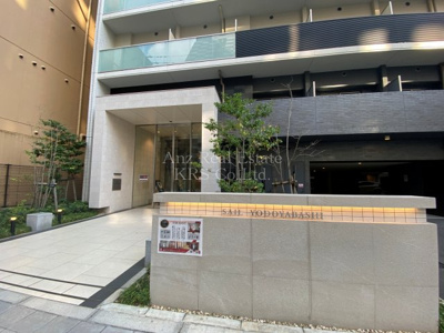 【エントランス】 | セイル淀屋橋 | 緑が素敵なエントランスです♪高級感があります♪