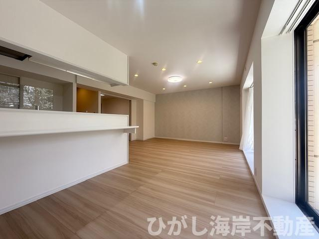 コスモ茅ヶ崎プレシオのダイニング|新規リフォーム完了！　20帖　LDK