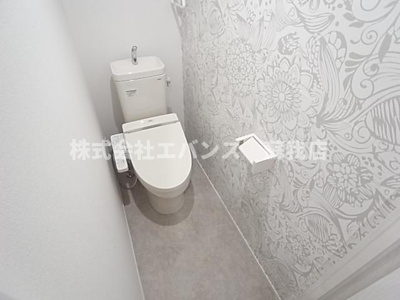 【トイレ】 | Lumiere亥鼻 | ゆったりとした空間のトイレです