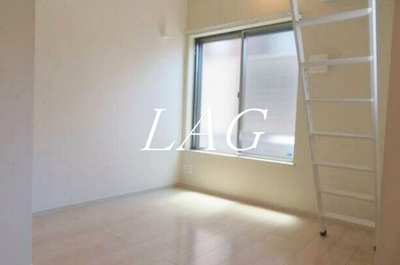 【居間・リビング】 | アーバンコート | 洋室のお部屋です。