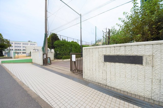 福岡市東区青葉6丁目第2-2棟（1号棟）の周辺|青葉中学校