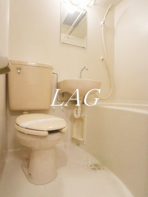 【浴室】 | リュミエール | お風呂です。