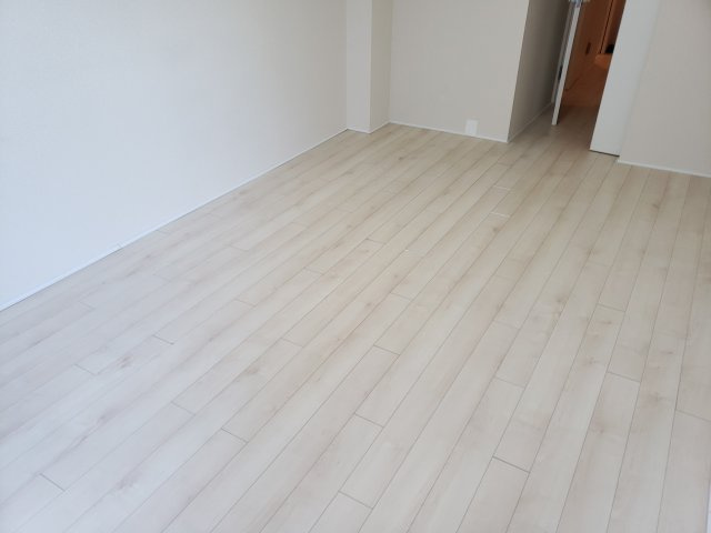 ｂ´CASA新小岩の洋室