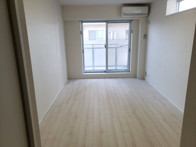 ｂ´CASA新小岩の居間・リビング