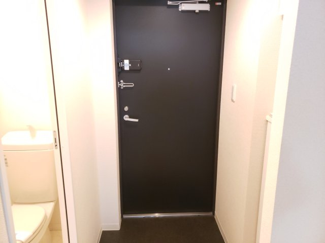 ｂ´CASA新小岩の玄関