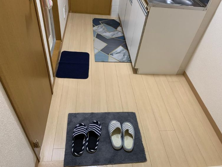 プリムヴェールハイムの玄関|※別号室参考写真