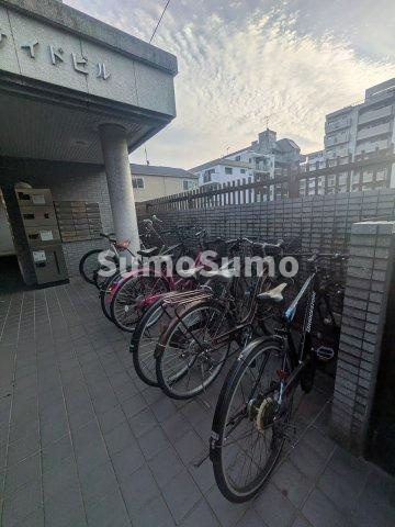 パークサイドビルのエントランス