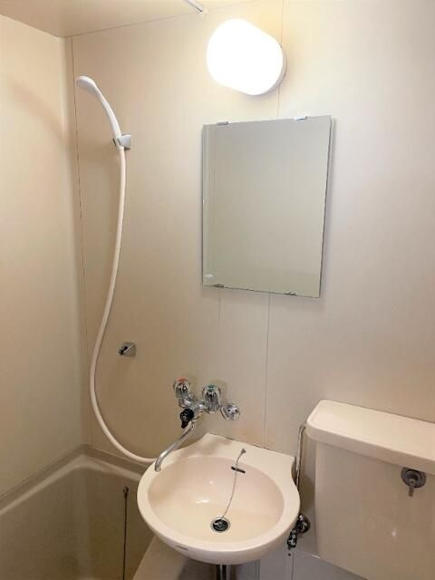 モンシェール尾久の洗面所