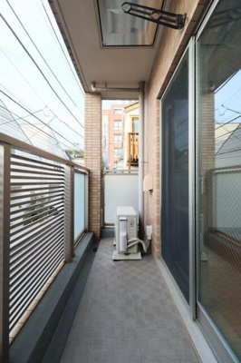 【バルコニー】 | ロングウッドヒル中井