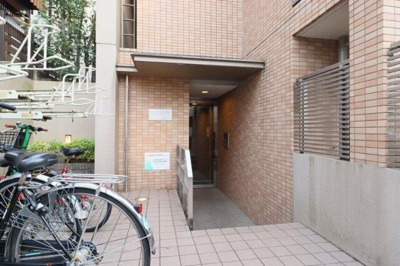 【エントランス】 | ロングウッドヒル中井